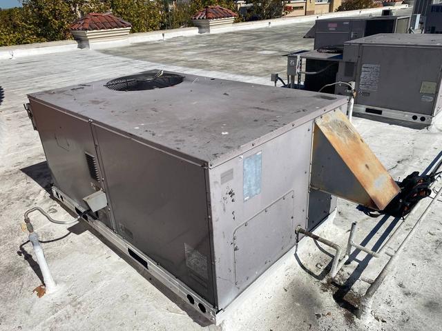 Carrier rooftop package unit overview.