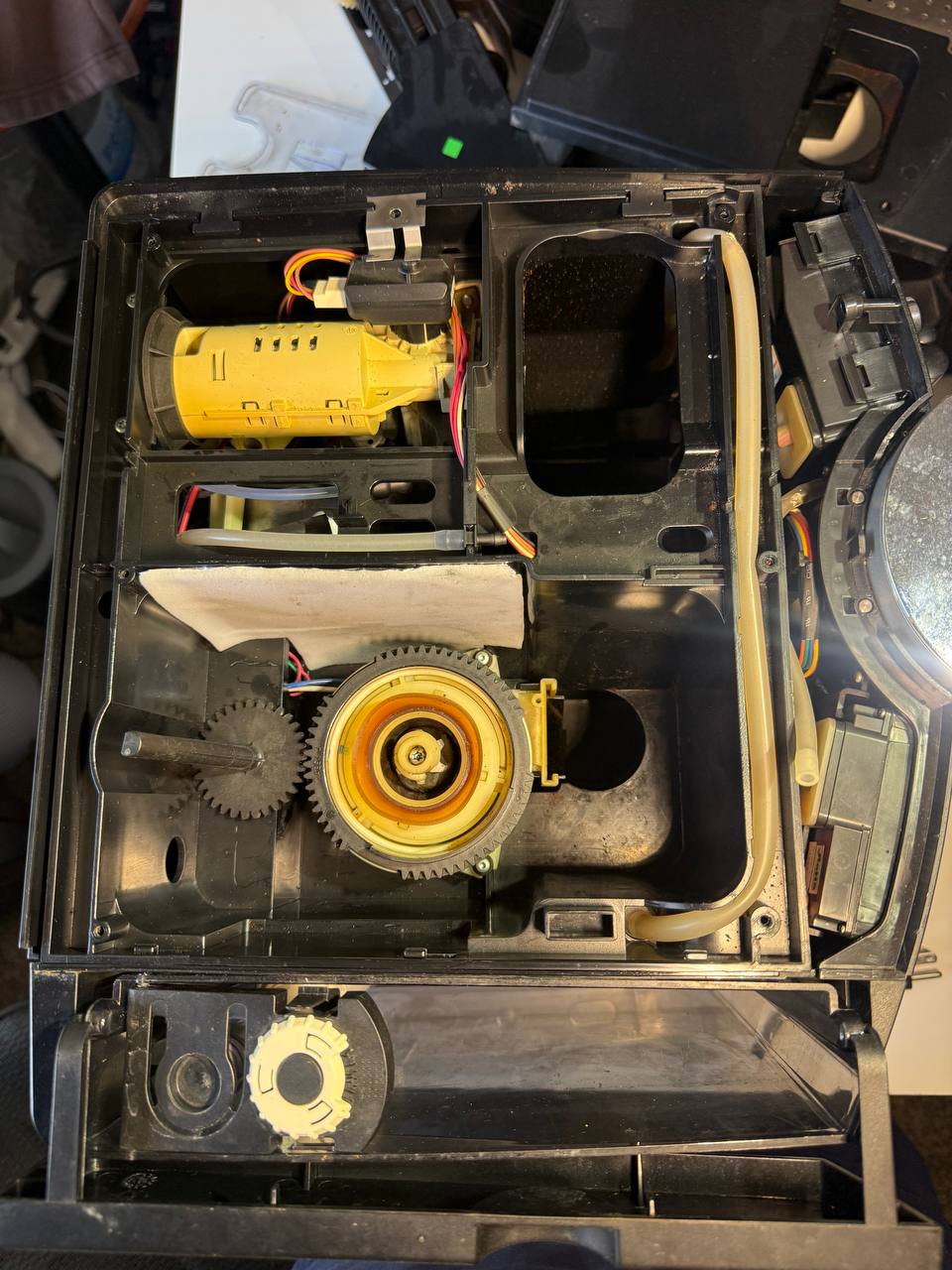 Jura automatic bean-to-cup espresso machine repair in Alamo, CA by ADRIUM — photo 1