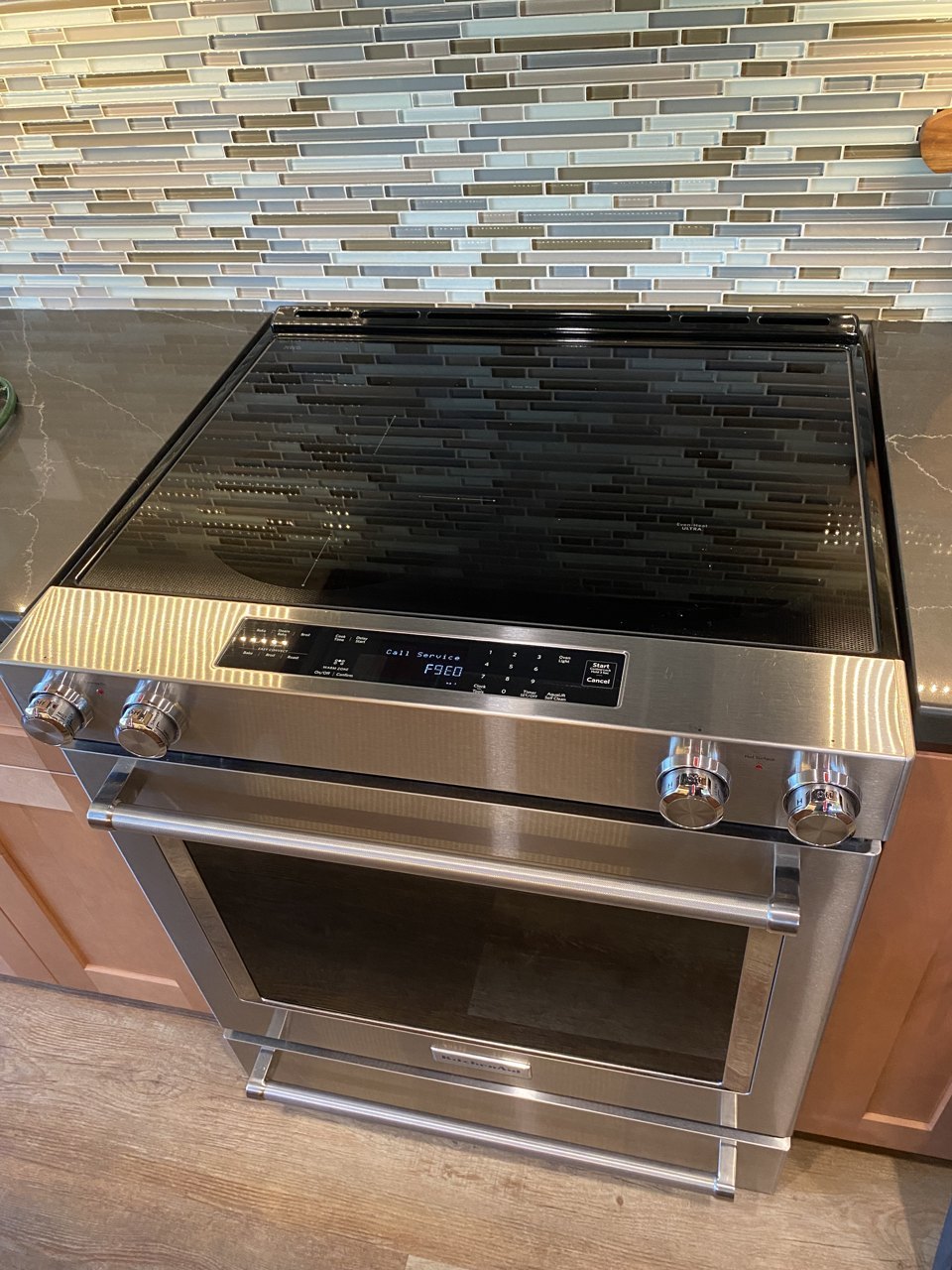 KitchenAid Electric Range Showing F9E0 and Three More Codes in Walnut Creek: Control Board Diagnosis
