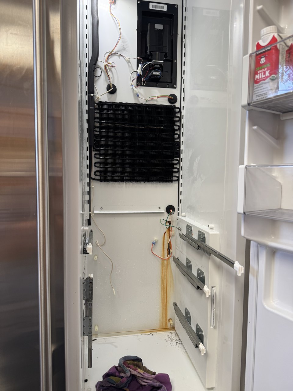 Sub-Zero Sub-Zero Built-In Refrigerator repair in Los Gatos, CA