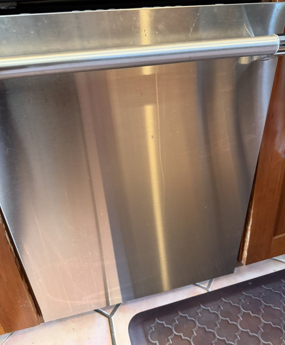 Thermador built-in dishwasher, model DWHD440MFP repair in Alameda, CA